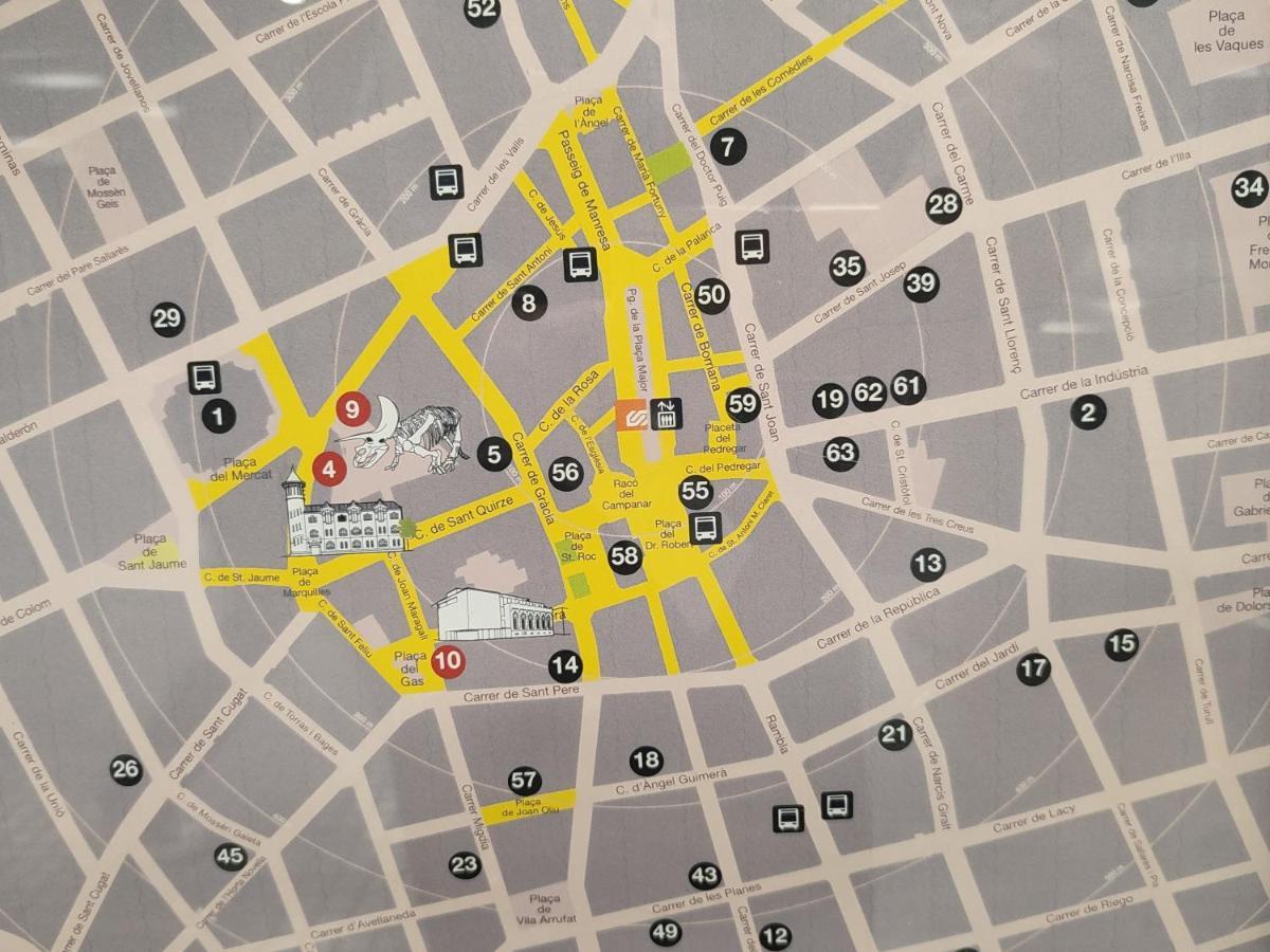 Casa Mo Lägenhet Sabadell Exteriör bild